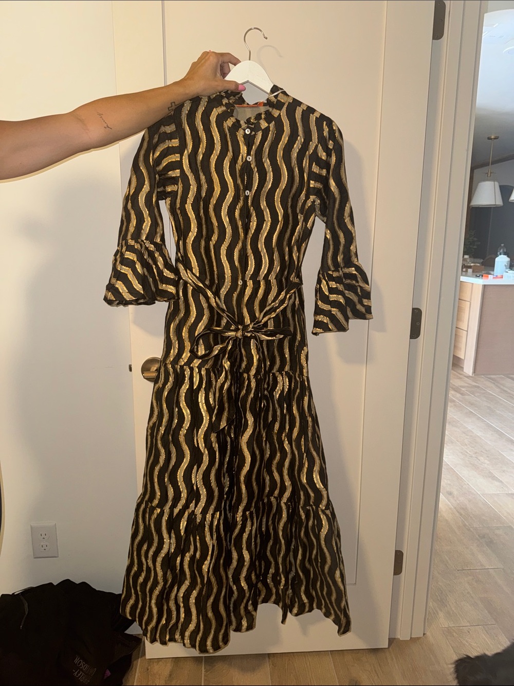 Oliphant Black and Gold Wave-Print Long Sleeve Midi Dress